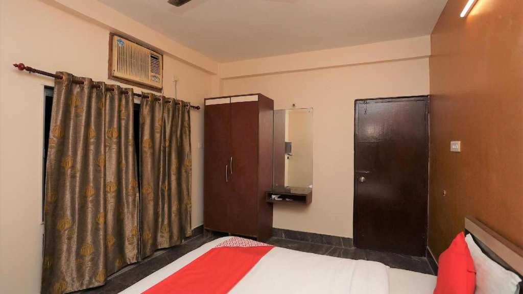 Oyo Royal Ruby Enclave Hotel Puri Exterior photo