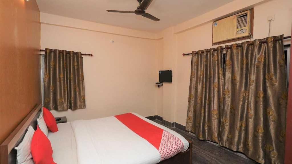Oyo Royal Ruby Enclave Hotel Puri Exterior photo